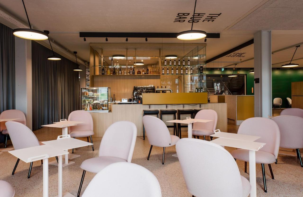 The Lab Capsule Hotel Thun Luaran gambar